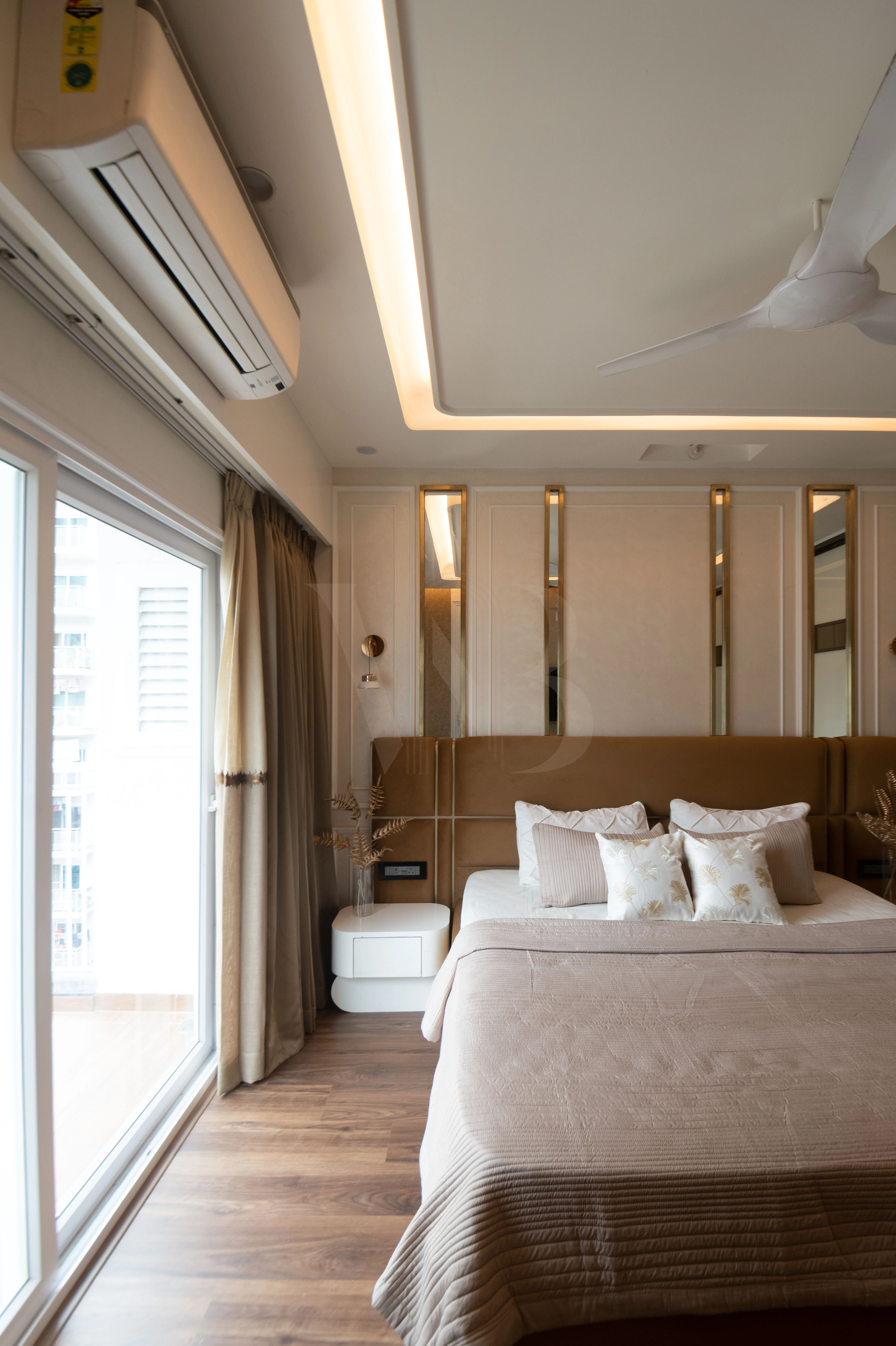 Master suite evening ambience lighting